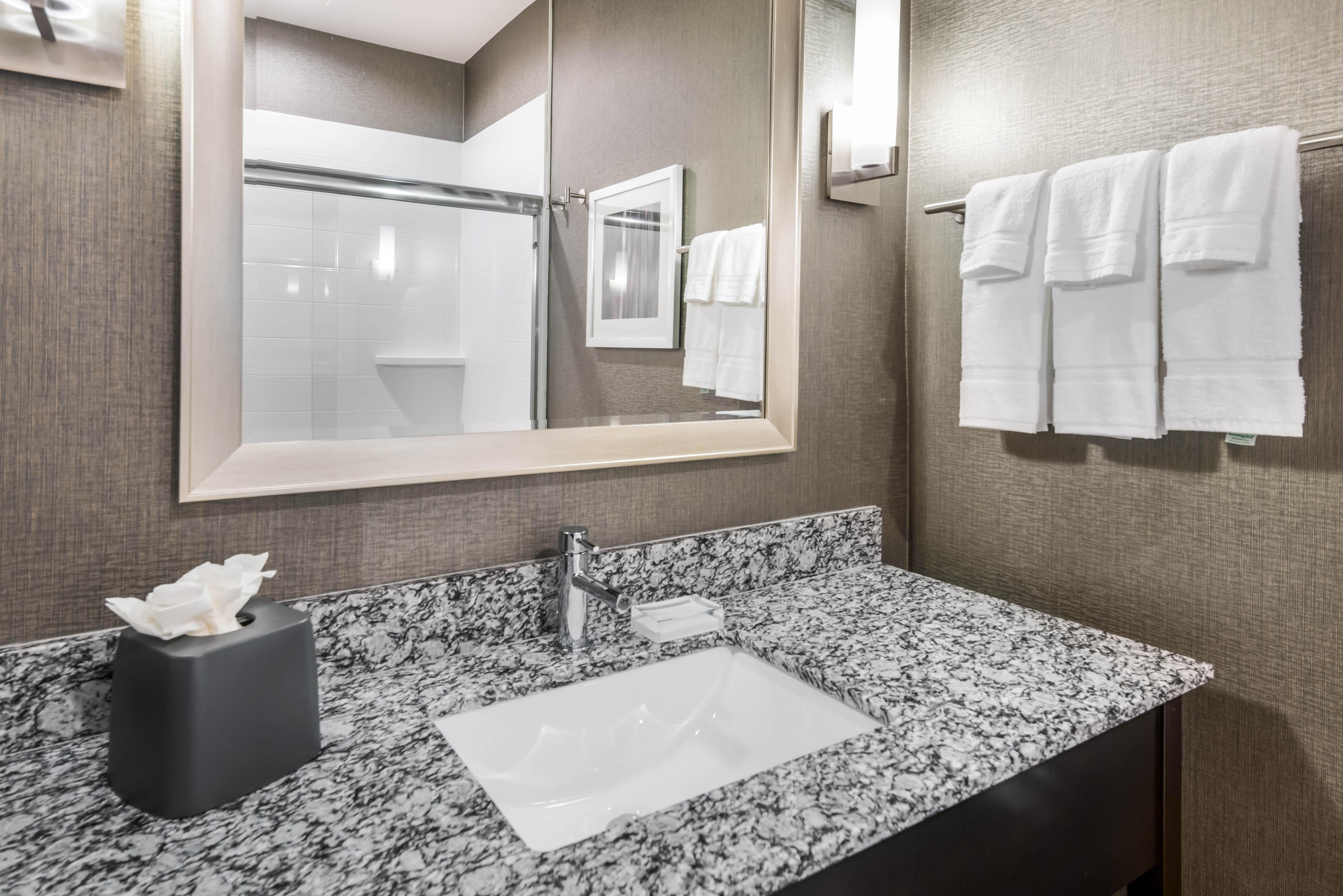 Holiday Inn Hotel & Suites Silicon Valley - Milpitas By Ihg Dış mekan fotoğraf