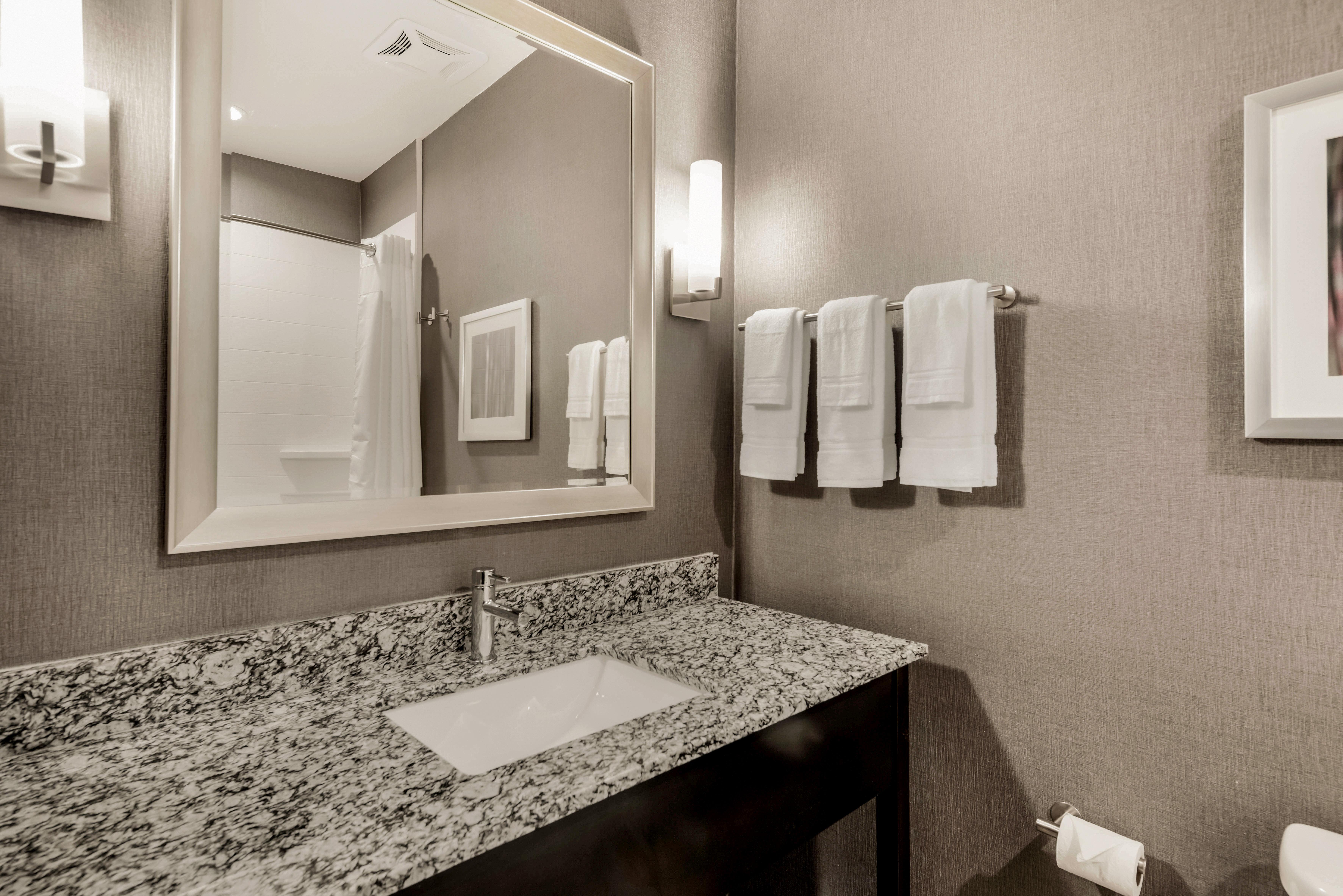 Holiday Inn Hotel & Suites Silicon Valley - Milpitas By Ihg Dış mekan fotoğraf