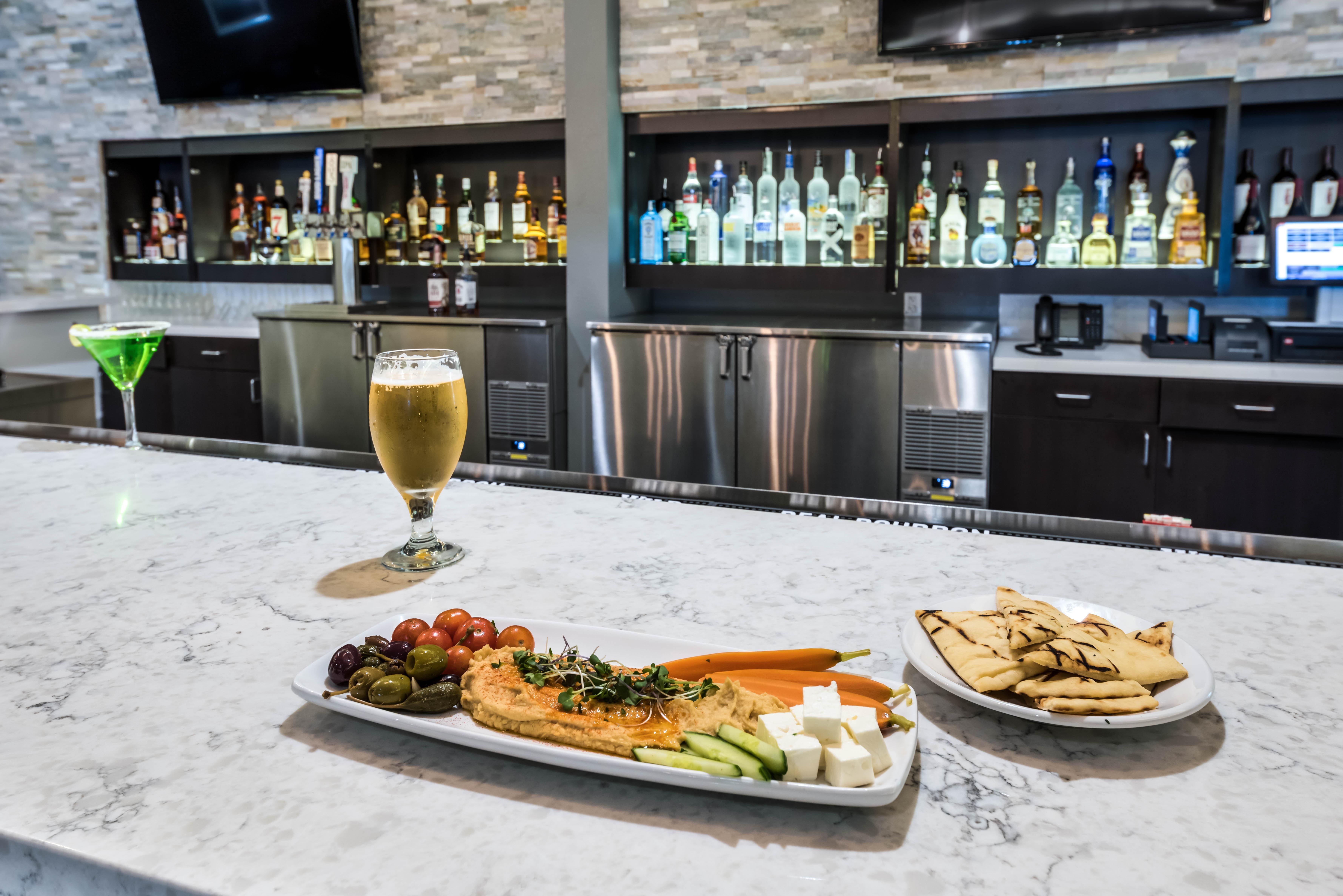 Holiday Inn Hotel & Suites Silicon Valley - Milpitas By Ihg Dış mekan fotoğraf