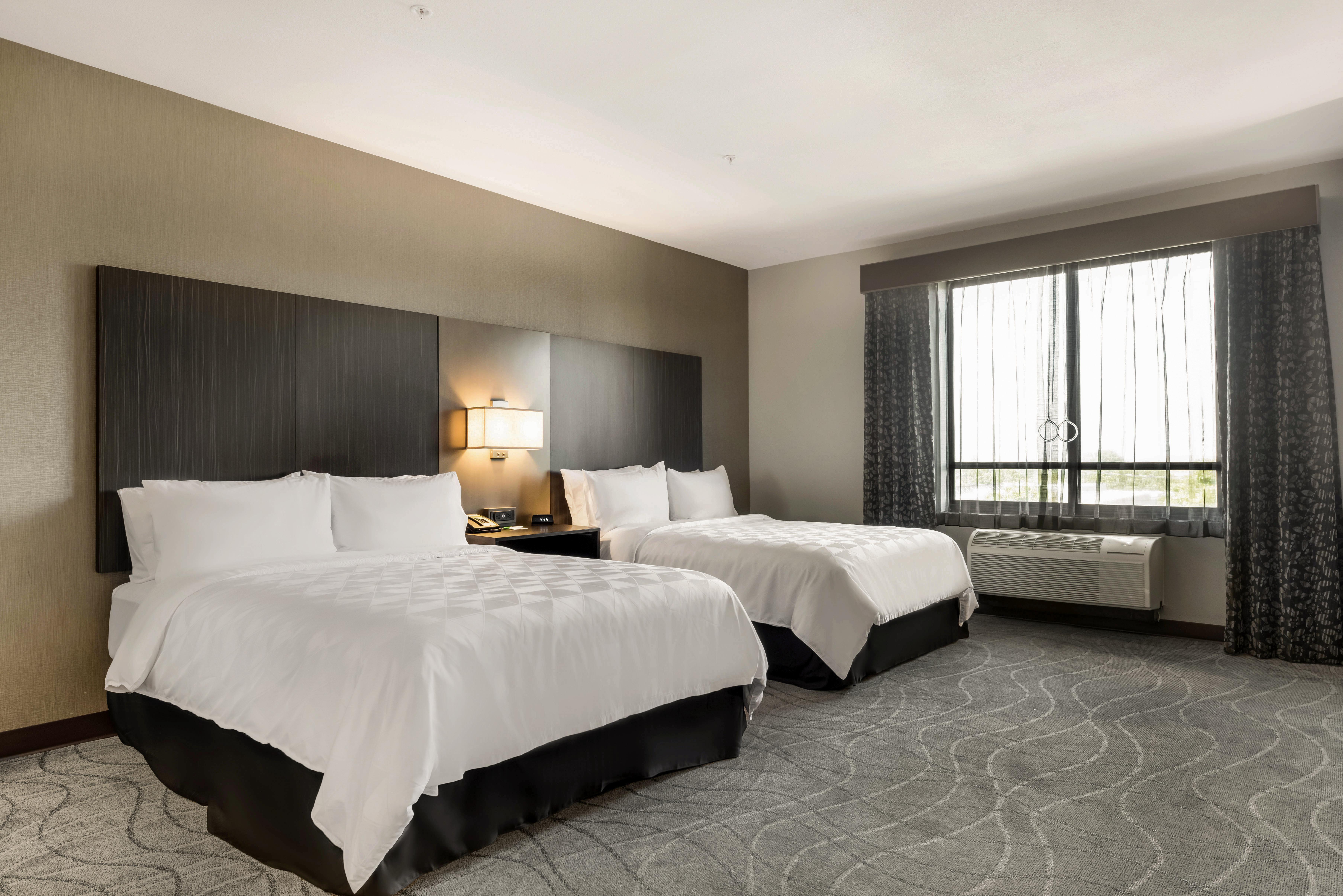 Holiday Inn Hotel & Suites Silicon Valley - Milpitas By Ihg Dış mekan fotoğraf