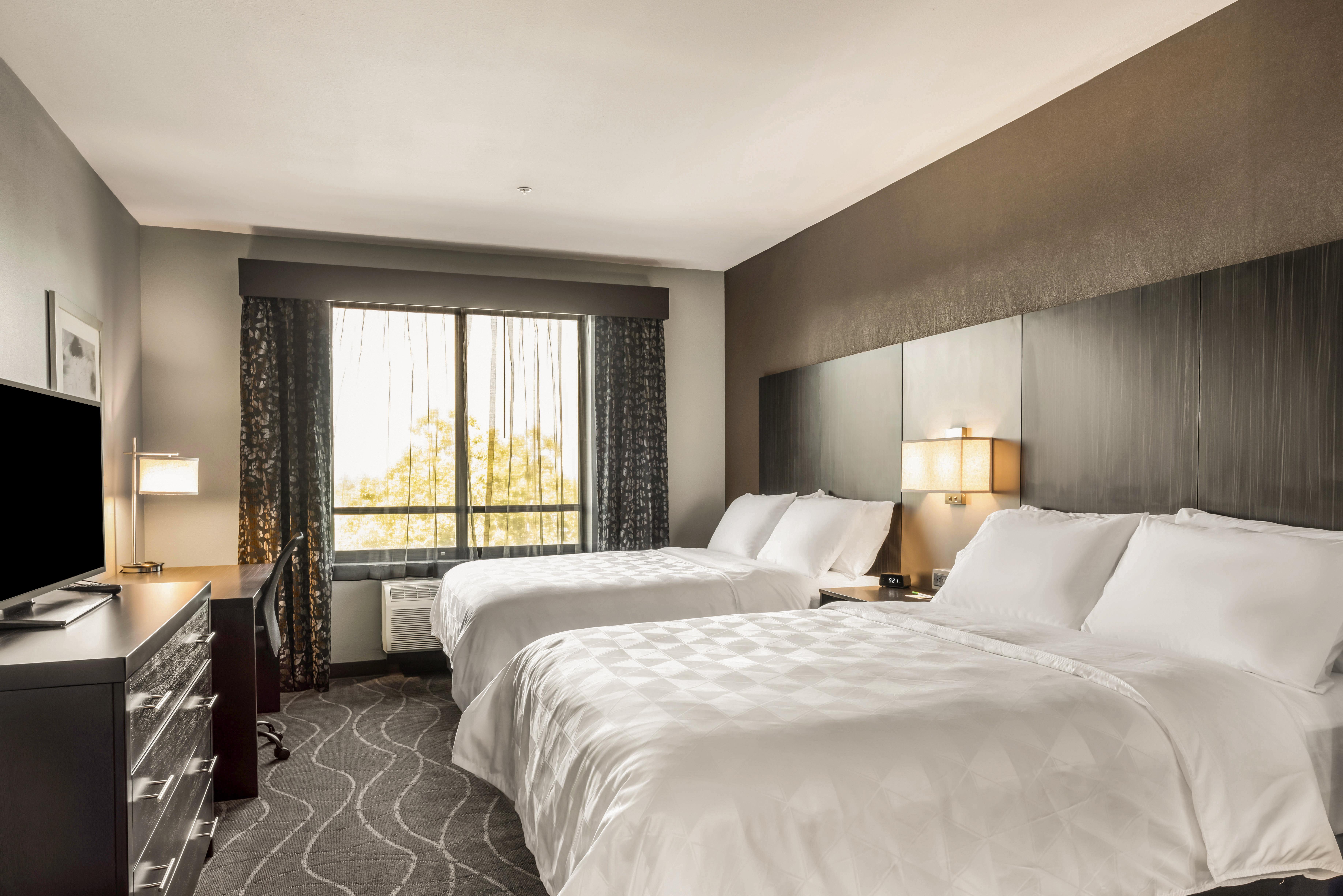 Holiday Inn Hotel & Suites Silicon Valley - Milpitas By Ihg Dış mekan fotoğraf