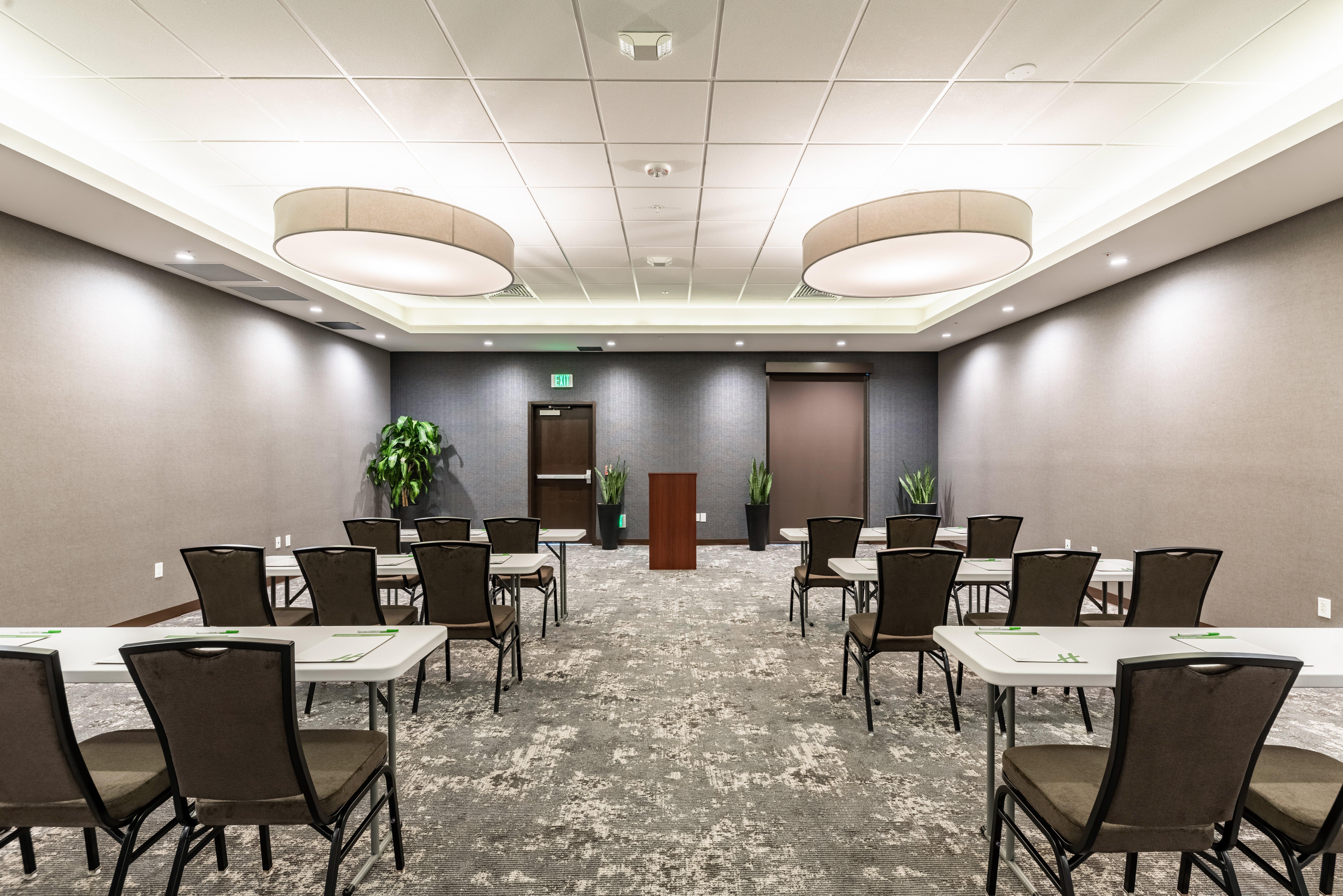 Holiday Inn Hotel & Suites Silicon Valley - Milpitas By Ihg Dış mekan fotoğraf